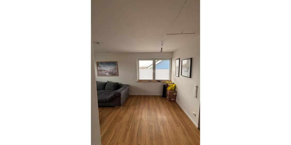 Etagenwohnung Borchen - 3 Zimmer, 71 m&sup2;, 750&euro; | Angebot:25994206