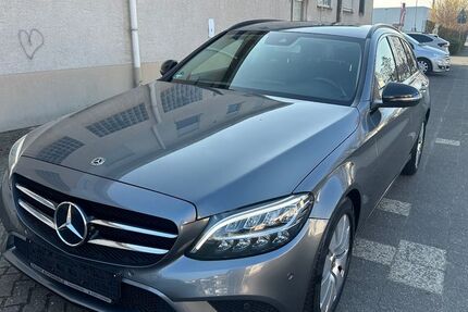 Mercedes-Benz C 200 165.000 km 15.999 &euro; Paderborn 33100
