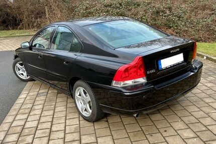 Volvo S60 247.600 km 2.500 &euro; Beckum 59269
