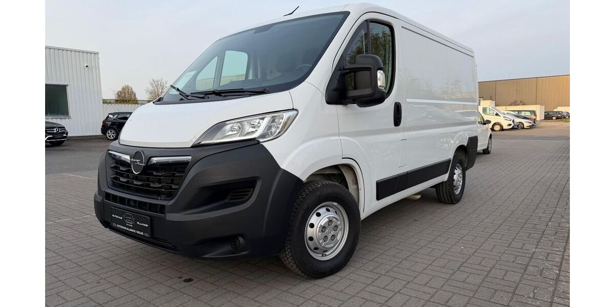 Opel Movano 49.200 km 17.890 &euro; Oelde 59302