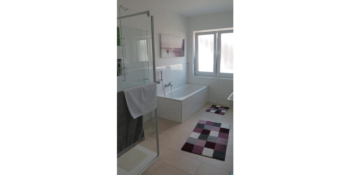 Dachgeschoßwohnung Bad Sassendorf - 4 Zimmer, 123 m&sup2;, 1.335&euro; | Angebot:26211260