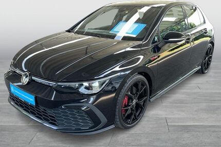 VW Golf 68.071 km 32.850 &euro; Büren 33142