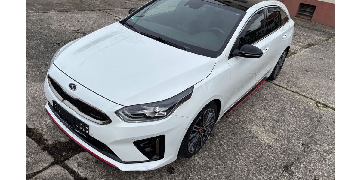 Kia pro ceed / ProCeed 62.242 km 20.690 &euro; Paderborn 33104