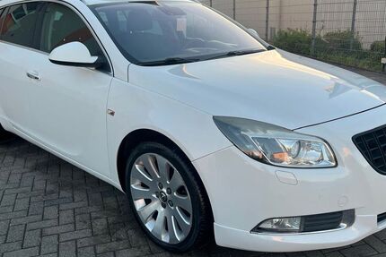 Opel Insignia 176.000 km 3.332 &euro; Lippstadt 59557