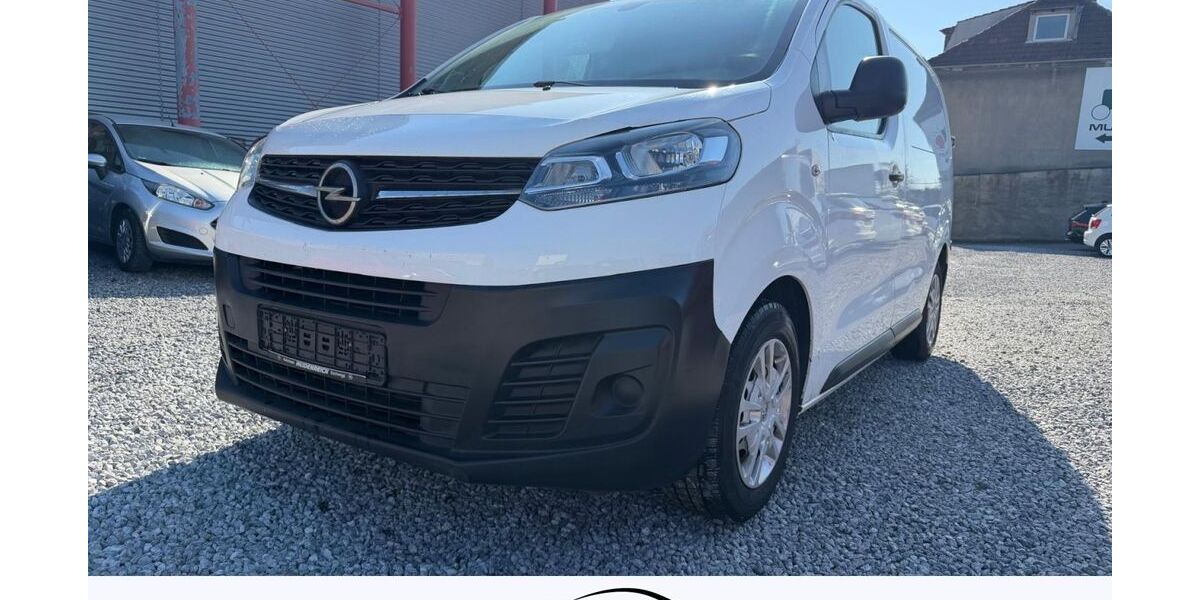 Opel Vivaro 338.000 km 4.599 &euro; Paderborn 33100