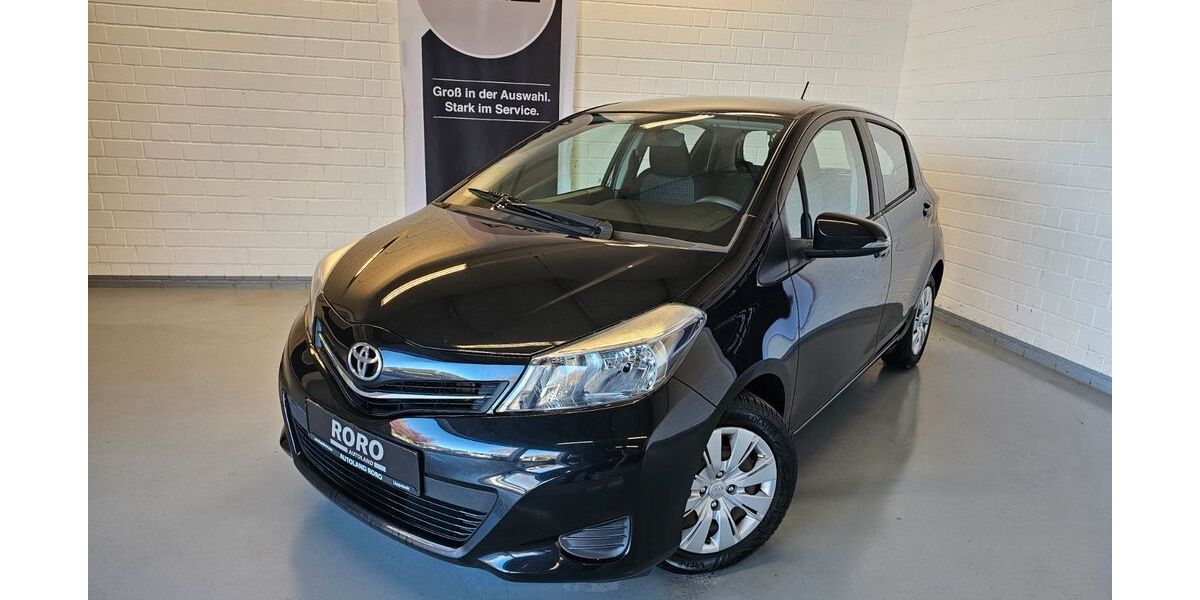 Toyota Yaris 145.200 km 6.300 &euro; Lippstadt 59557