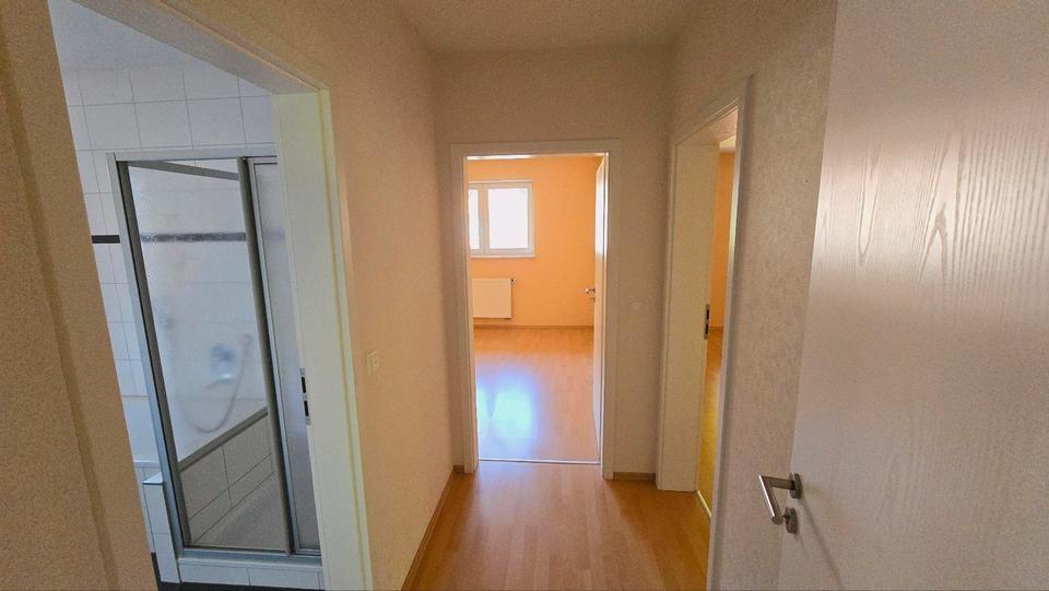 Etagenwohnung Gütersloh - 3 Zimmer, 117 m&sup2;, 1.200&euro; | Angebot:25865891