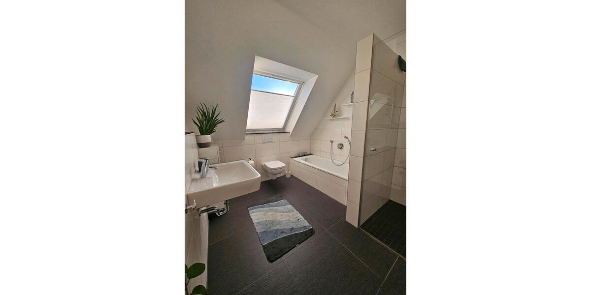 Maisonettenwohnung Rheda-Wiedenbrück Wiedenbrück - 4 Zimmer, 117 m&sup2;, 440.000&euro; | Angebot:25239624