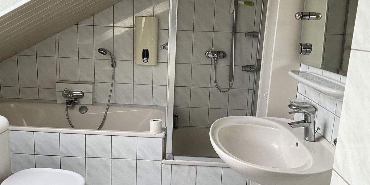 Mehrfamilienhaus, Wohnhaus Delbrück - 8 Zimmer, 210 m&sup2;, 360.000&euro; | Angebot:25654171