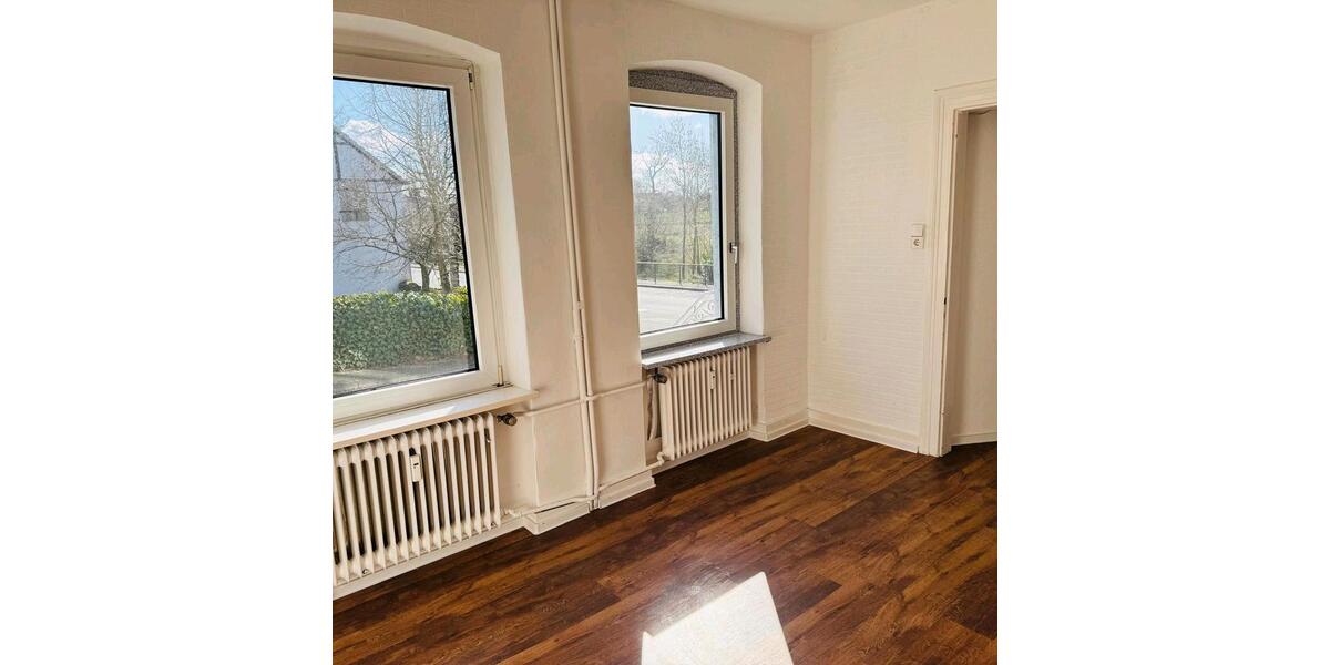 Terrassenwohnung Anröchte - 3 Zimmer, 90 m&sup2;, 600&euro; | Angebot:25921611