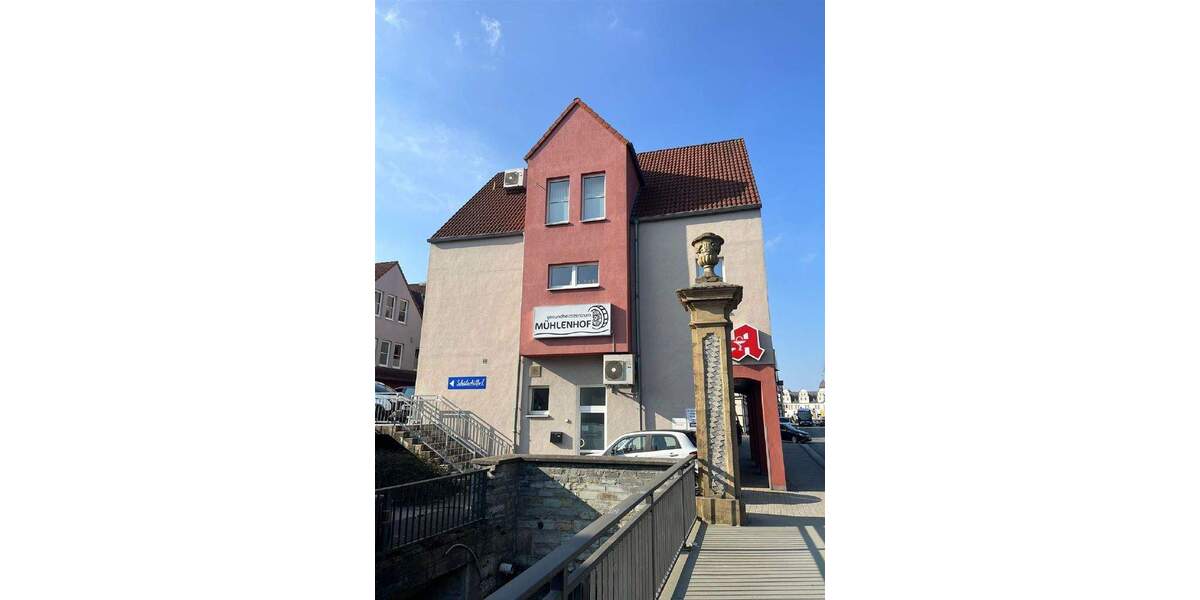 Gewerbeobjekt Paderborn Schloß Neuhaus - 8 Zimmer, 2.400&euro; | Angebot:25781126