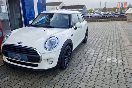 Mini ONE 164.000 km 8.299 &euro; Paderborn 33104
