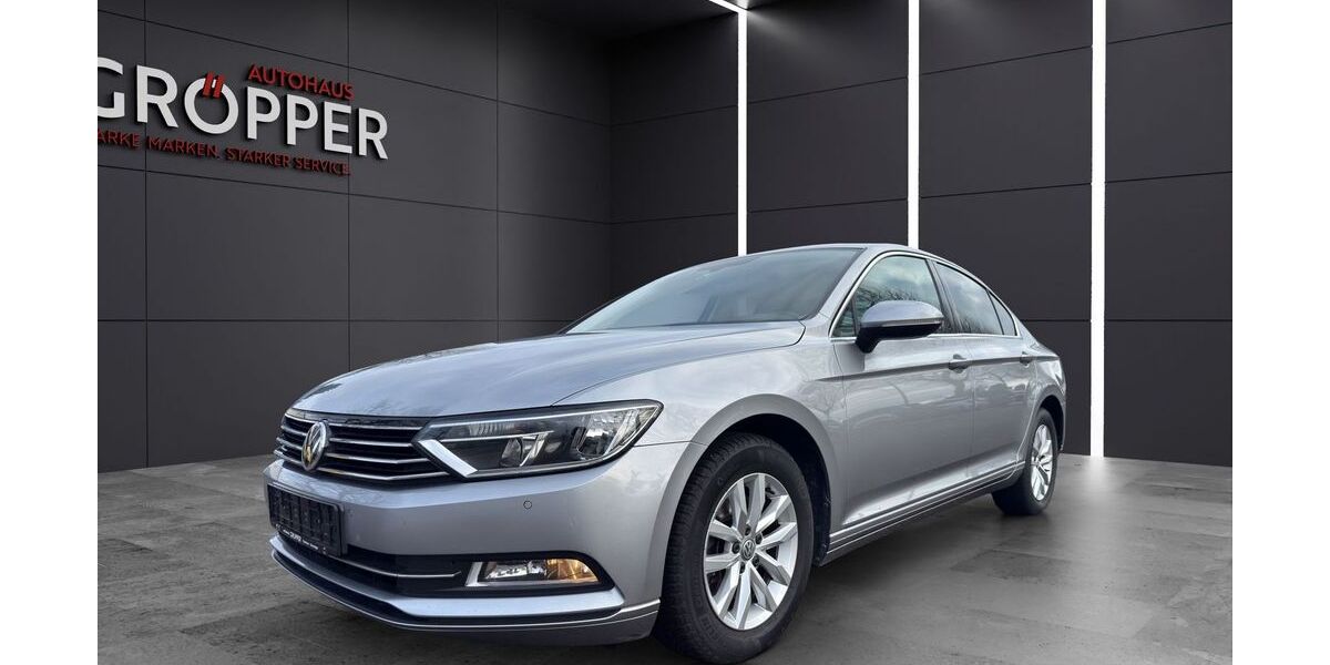 VW Passat 144.500 km 14.950 &euro; Paderborn 33104