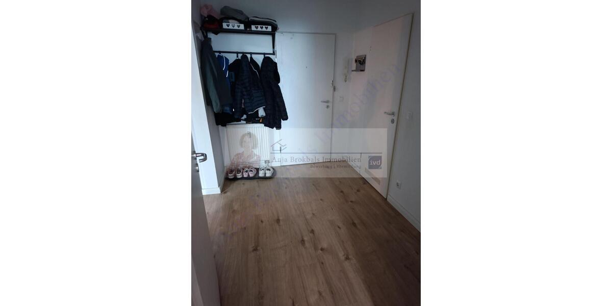 Gütersloh: Jung - renoviert - mit Garten - und mit Garage _ provisionsfrei für Käufer - 3- Gütersloh | Angebot:16776648