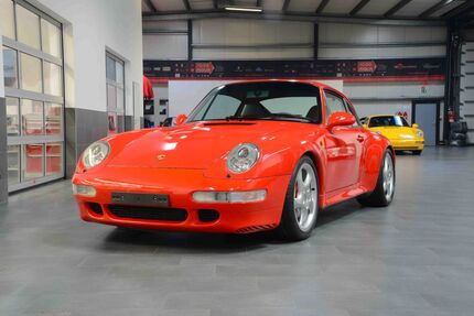 Porsche 993 18.900 km 250.000 &euro; Gütersloh 33332