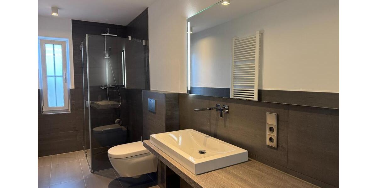 Erdgeschoßwohnung Verl - 3 Zimmer, 115 m&sup2;, 1.100&euro; | Angebot:24717346