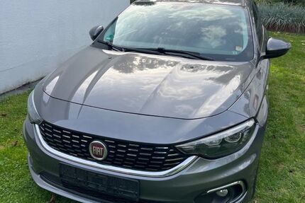 Fiat Tipo 115.000 km 8.490 &euro; Ennigerloh 59320