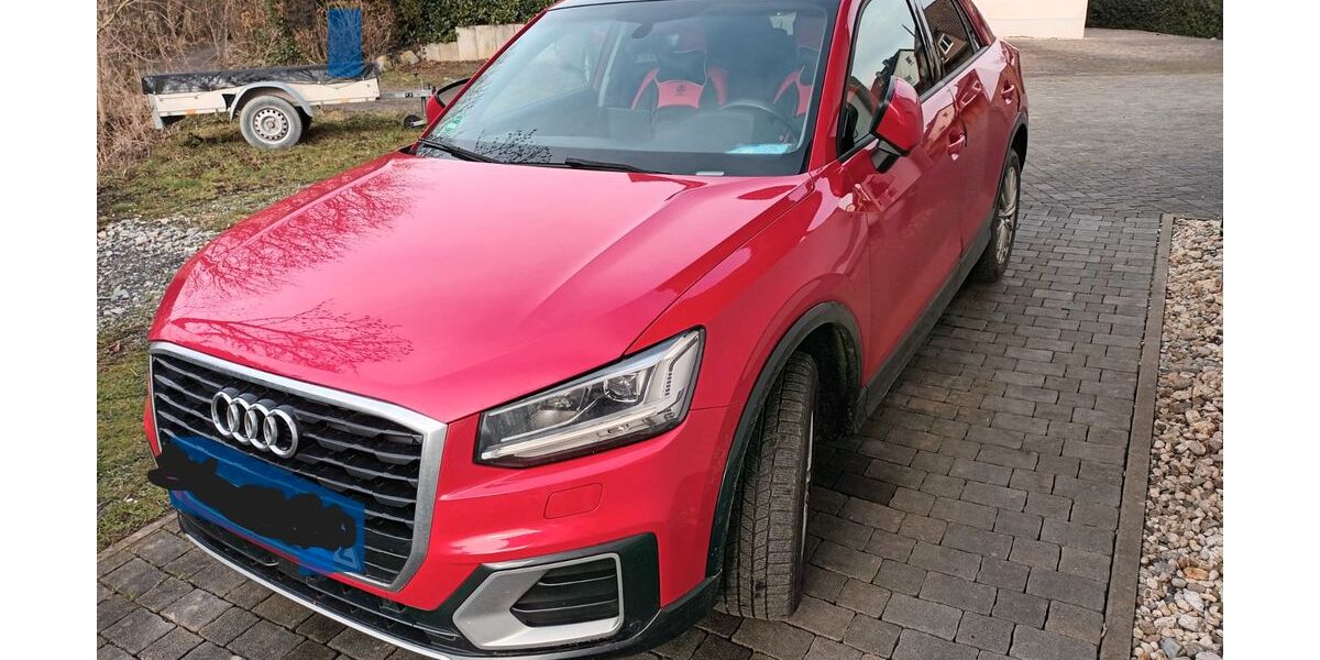 Audi Q2 120.000 km 16.000 &euro; Bad Sassendorf 59505