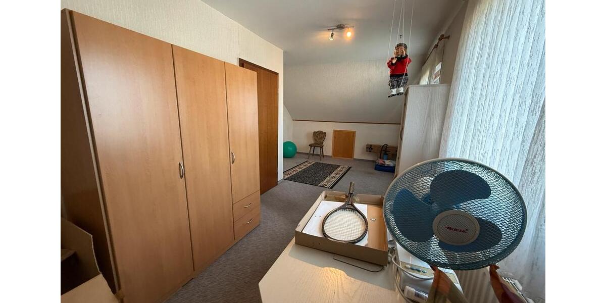 Einfamilienhaus Warstein - 6 Zimmer, 159 m&sup2;, 199.000&euro; | Angebot:25853559