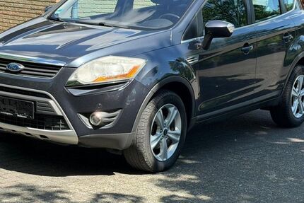 Ford Kuga 159.000 km 5.599 &euro; Paderborn 33100
