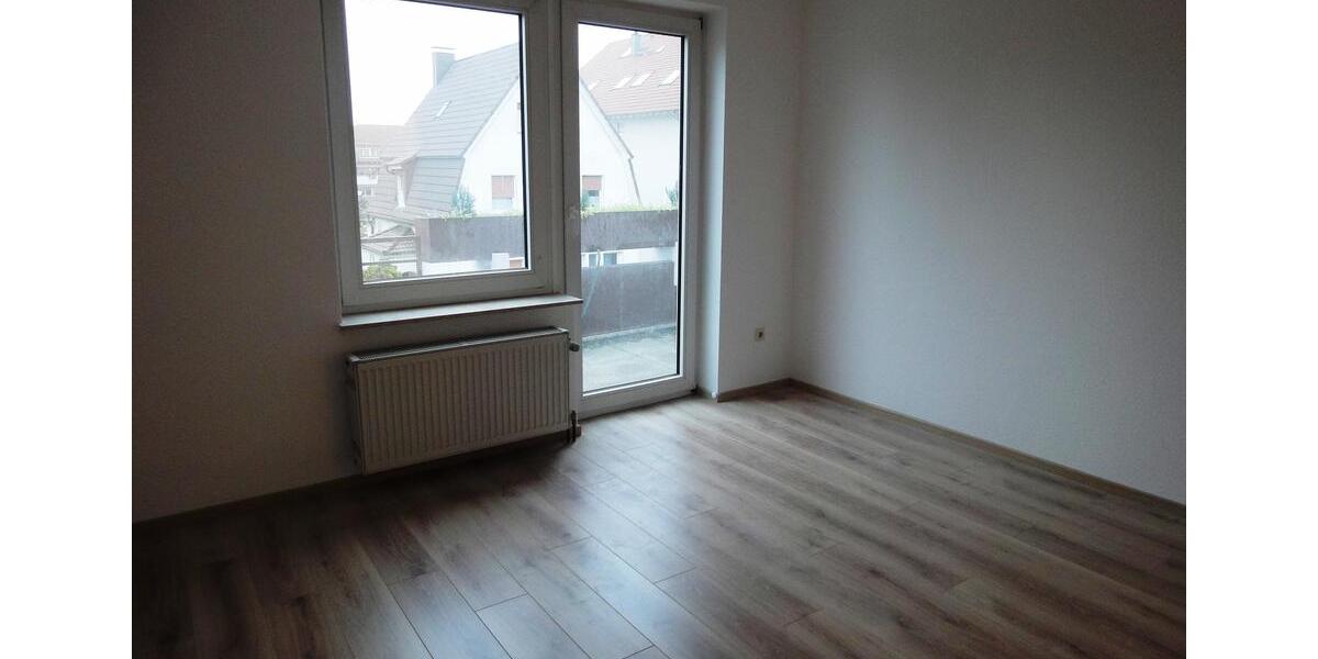 Dachgeschoßwohnung Bad Sassendorf - 3 Zimmer, 86 m&sup2;, 865&euro; | Angebot:25233608
