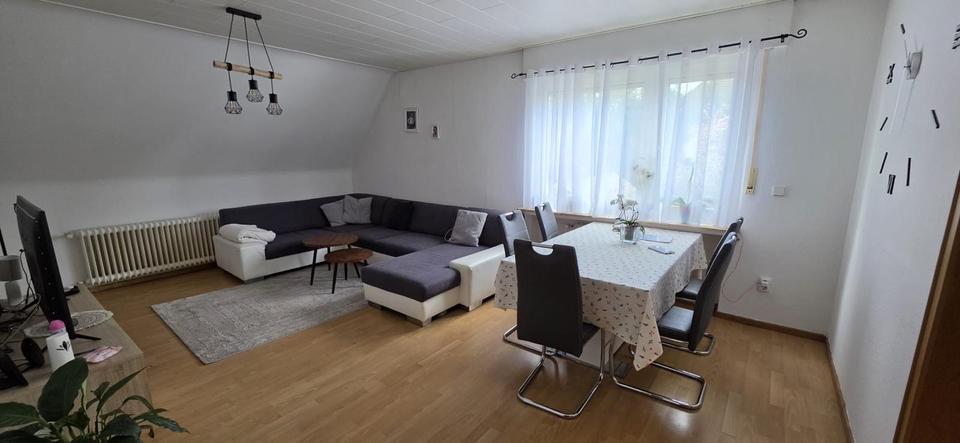 Dachgeschoßwohnung Gütersloh - 4 Zimmer, 90 m&sup2;, 855&euro; | Angebot:26001858