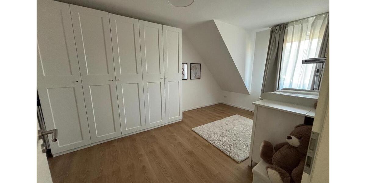 Maisonettenwohnung Gütersloh - 4 Zimmer, 92 m&sup2;, 1.350&euro; | Angebot:25563176