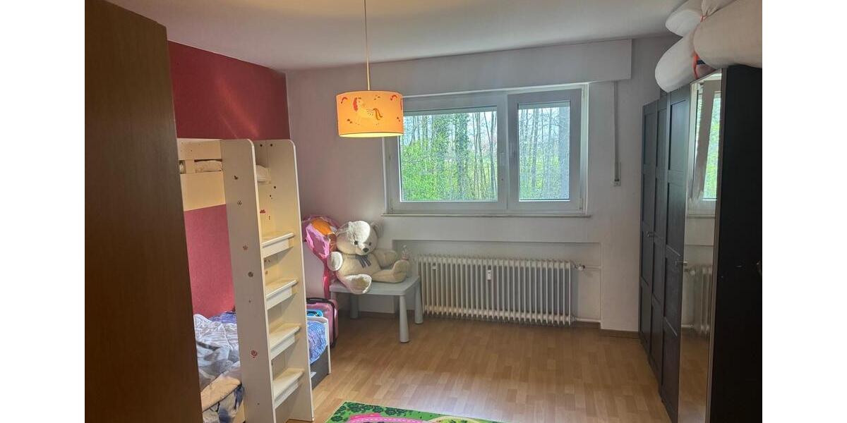 Dachgeschoßwohnung Gütersloh - 4 Zimmer, 90 m&sup2;, 855&euro; | Angebot:26001858