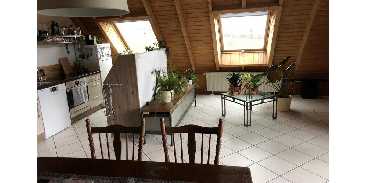Dachgeschoßwohnung Möhnesee - 3 Zimmer, 80 m&sup2;, 800&euro; | Angebot:26549853