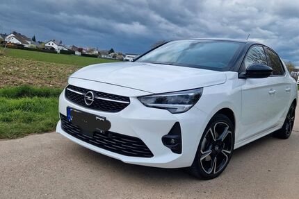 Opel Corsa 33.335 km 14.800 &euro; Geseke 59590