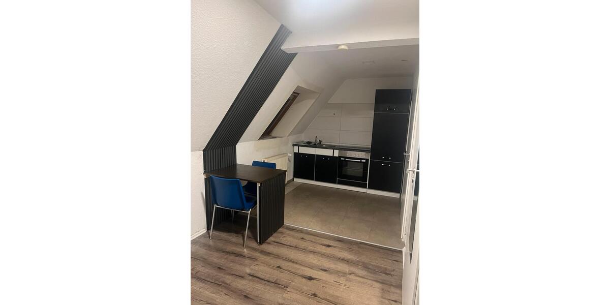 Dachgeschoßwohnung Gütersloh - 1 Zimmer, 30 m&sup2;, 500&euro; | Angebot:25545187