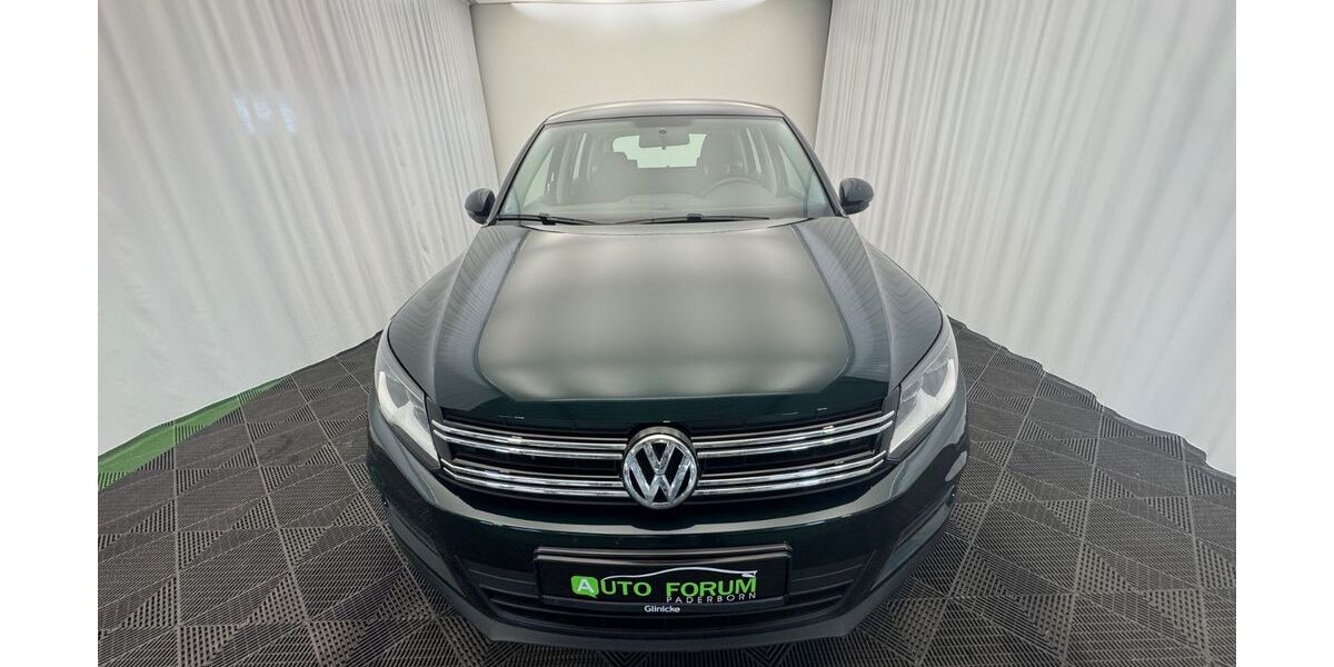 VW Tiguan 87.000 km 11.999 &euro; Paderborn 33102