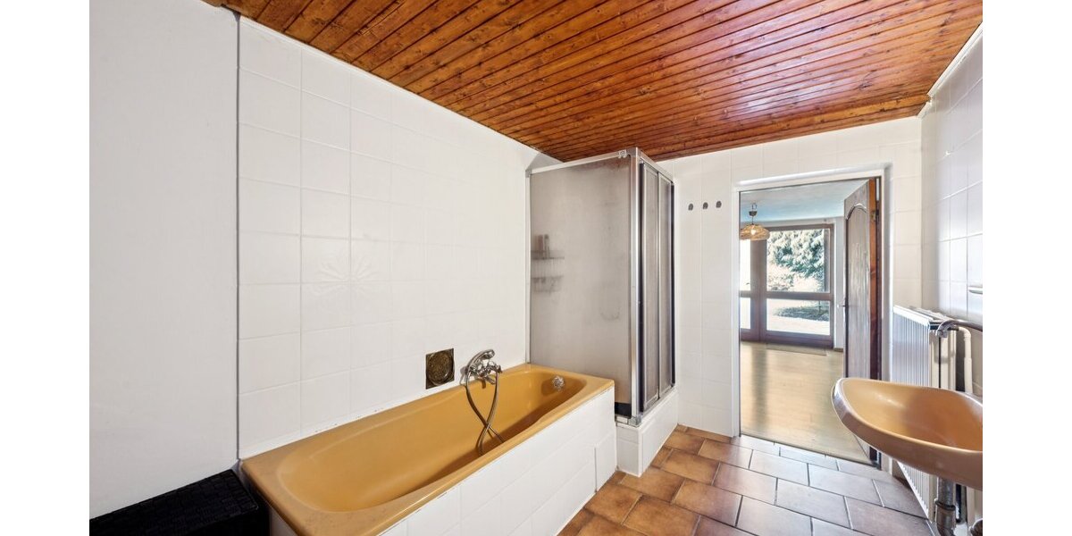 ? Charmantes Blockbohlenhaus in traumhafter Höhenlage von Warstein-Hirschberg - Einfamilienhaus Warstein | Angebot:25232863