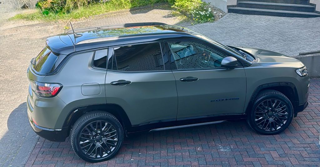 Jeep Compass 78.000 km 22.999 &euro; Paderborn 33100