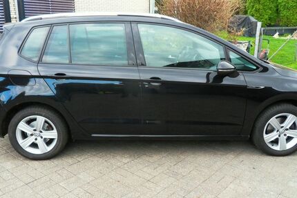 VW Golf 74.100 km 13.480 &euro; Erwitte 59597
