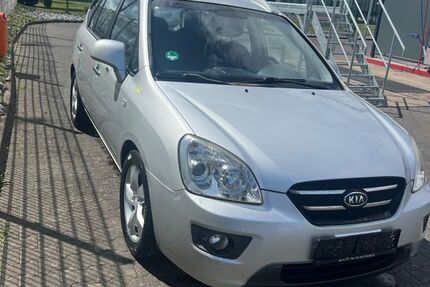 Kia Carens 190.000 km 1.250 &euro; Paderborn 33104