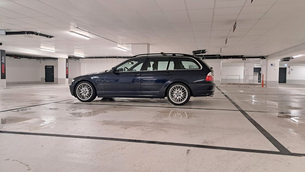 BMW 330 331.462 km 3.990 &euro; Rüthen 59602
