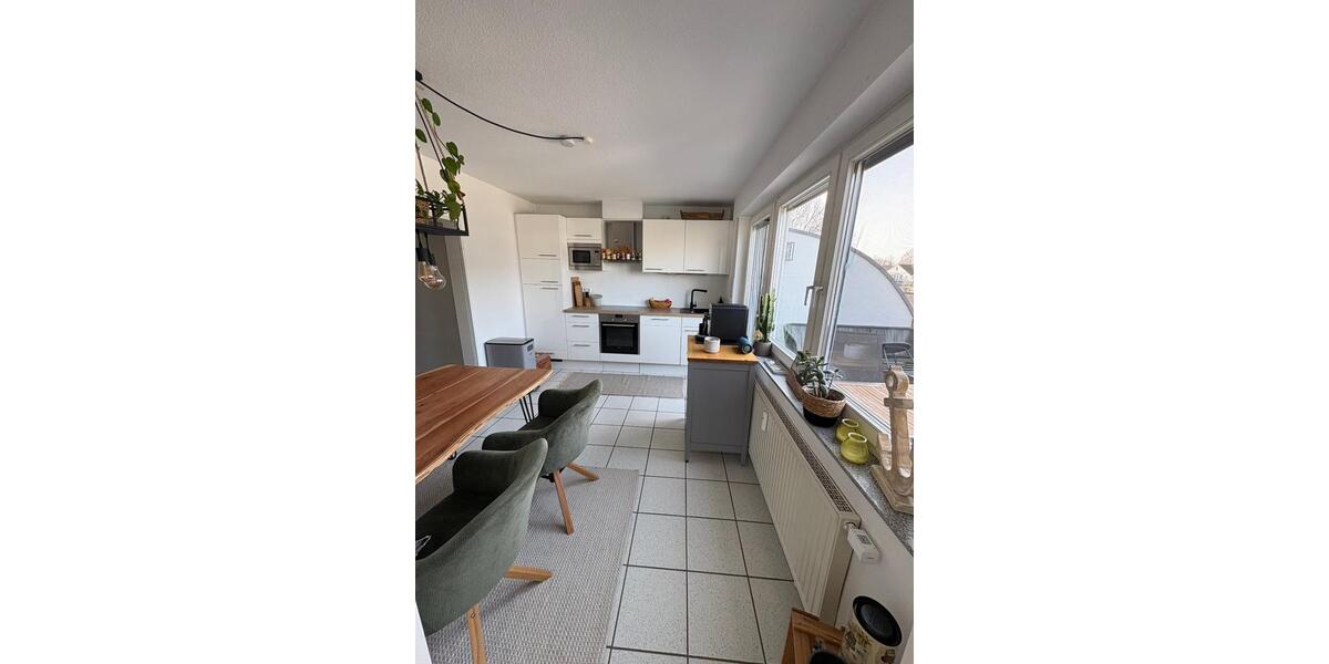 Dachgeschoßwohnung Lippstadt - 2 Zimmer, 75 m&sup2;, 1.055&euro; | Angebot:25402728