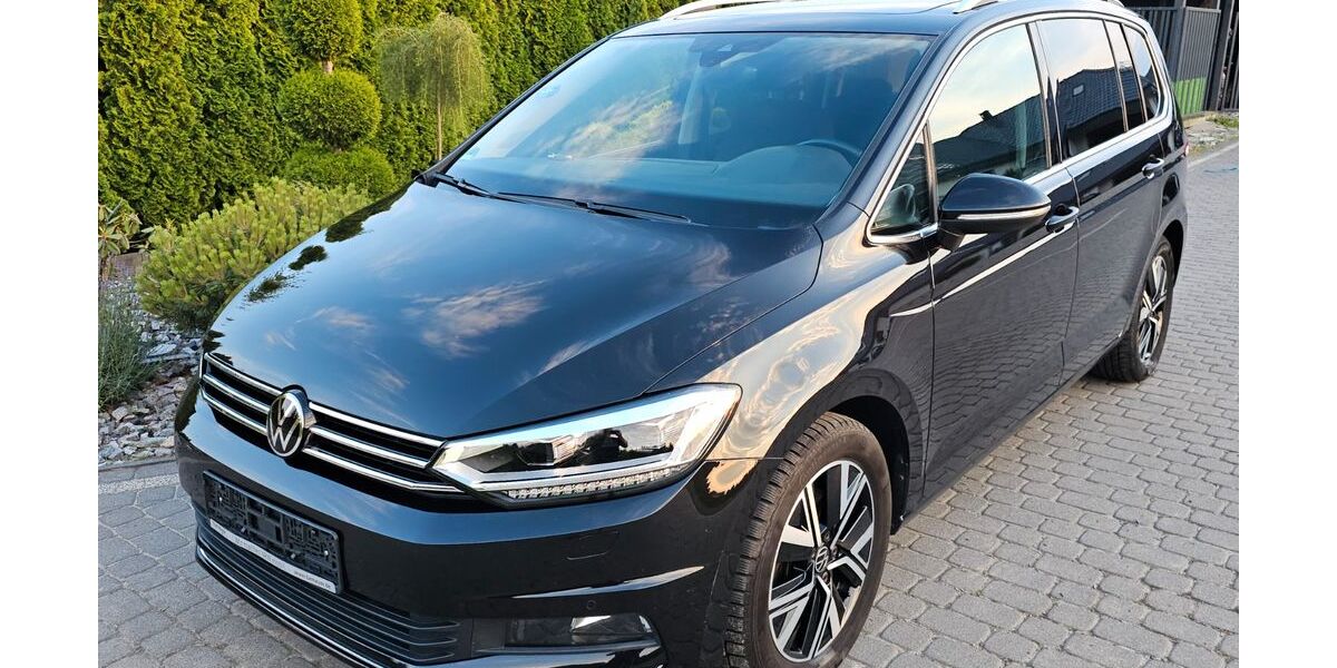 VW Touran 86.300 km 21.960 &euro; Bad-Sassendorf 59505