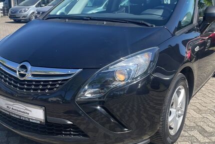 Opel Zafira 130.000 km 7.490 &euro; Paderborn 33102