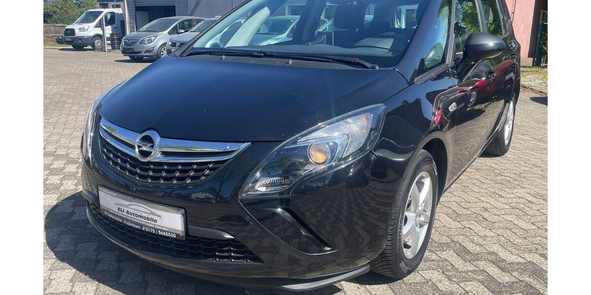 Opel Zafira 130.000 km 7.490 &euro; Paderborn 33102