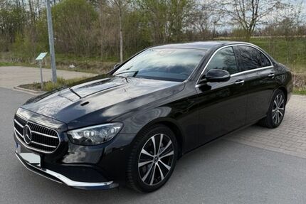 Mercedes-Benz E 220 128.000 km 37.500 &euro; Verl 33415