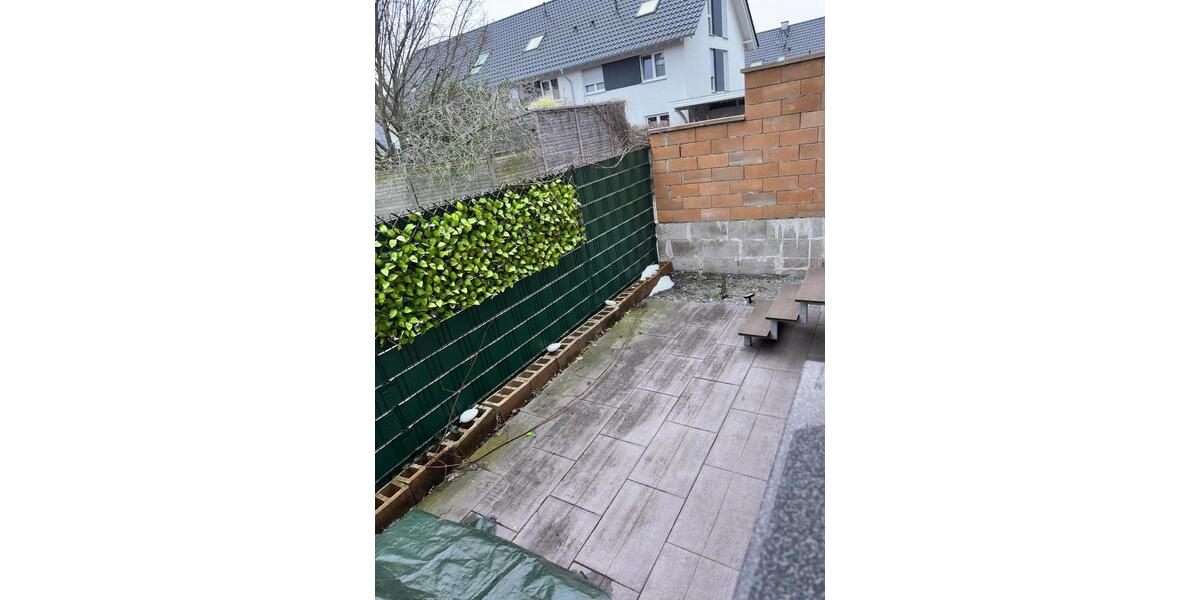 Erdgeschoßwohnung Paderborn - 3 Zimmer, 92 m&sup2;, 1.100&euro; | Angebot:24755845