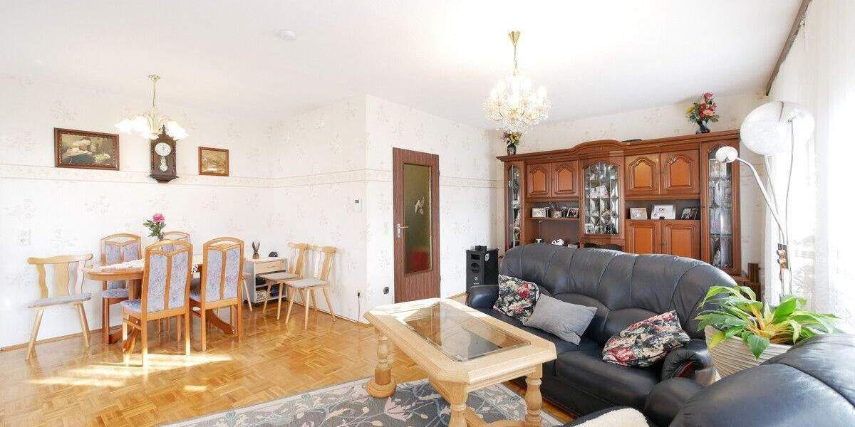 Reihenmittelhaus Paderborn Kernstadt - 6 Zimmer, 154 m&sup2;, 449.000&euro; | Angebot:25704135