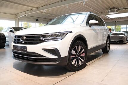 VW Tiguan 22.700 km 33.890 &euro; Oelde 59302