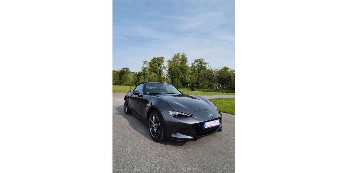 Mazda MX-5 33.000 km 22.100 &euro; Paderborn 33106