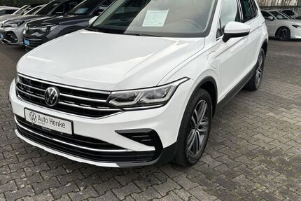 VW Tiguan 53.691 km 27.999 &euro; Büren 33142