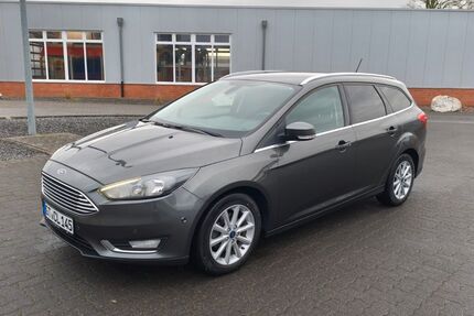 Ford Focus 69.300 km 9.600 &euro; Verl 33415