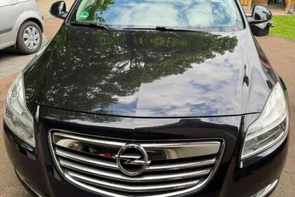 Opel Insignia 128.000 km 4.200 &euro; Paderborn 33102