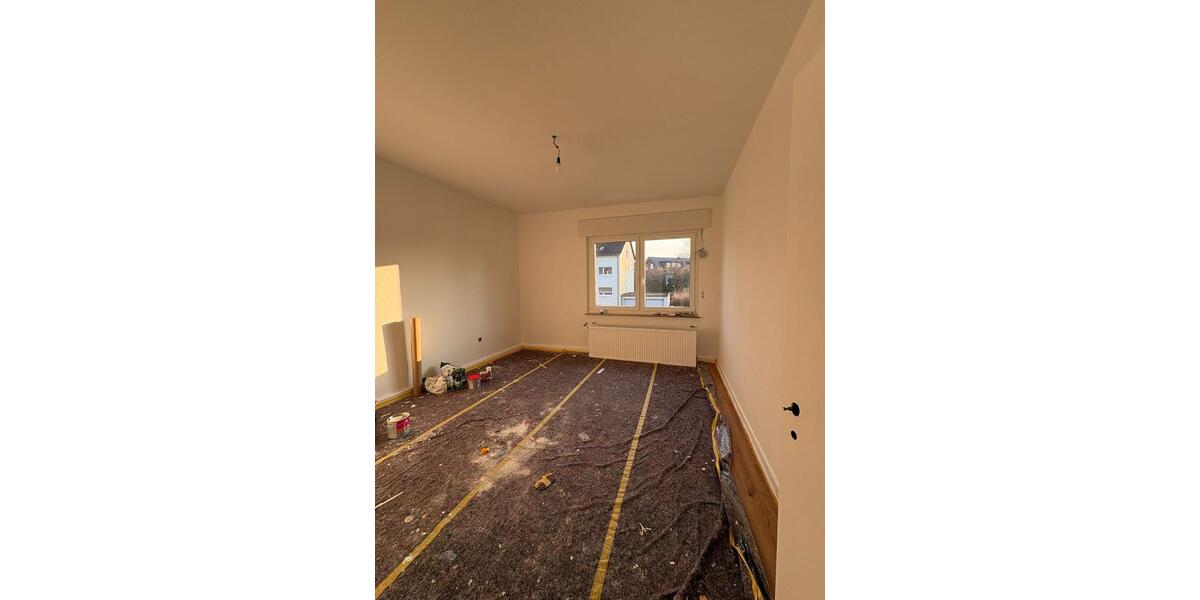 Etagenwohnung Lippstadt Overhagen - 3 Zimmer, 102 m&sup2;, 900&euro; | Angebot:25353887